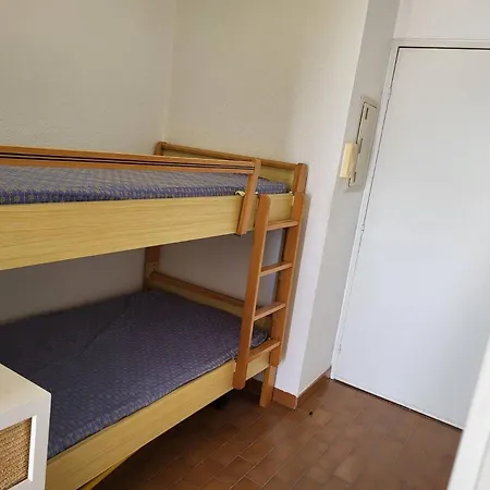 Apartment Lumineux Pour 4, Vue Port, - Fr-1-833-24