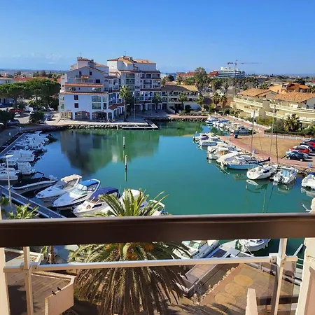 Apartment Lumineux Pour 4, Vue Port, - Fr-1-833-24 Canet-en-Roussillon