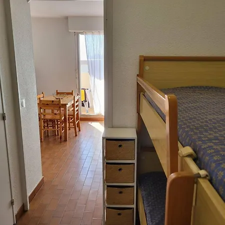 Apartment Lumineux Pour 4, Vue Port, - Fr-1-833-24 *