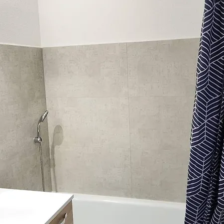Lumineux Pour 4, Vue Port, - Fr-1-833-24 Apartmán *